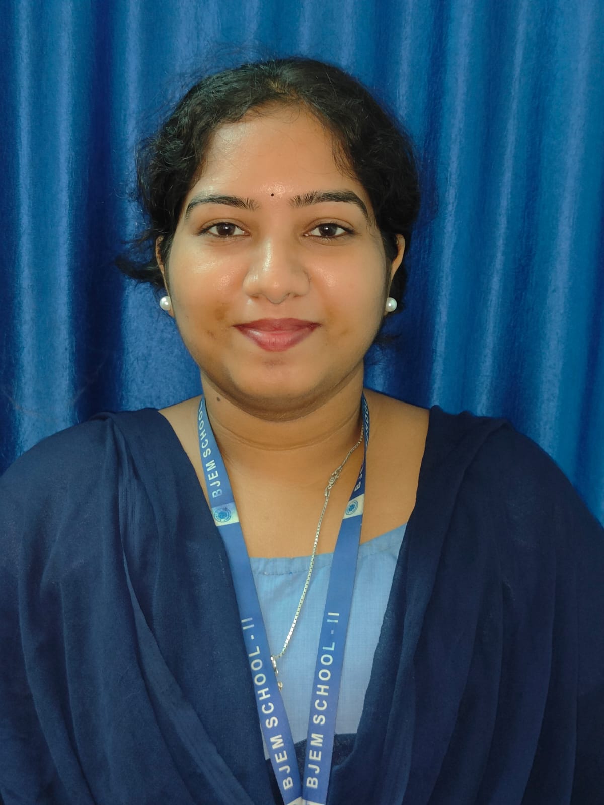 MADHUSMITA PRADHAN, Peon